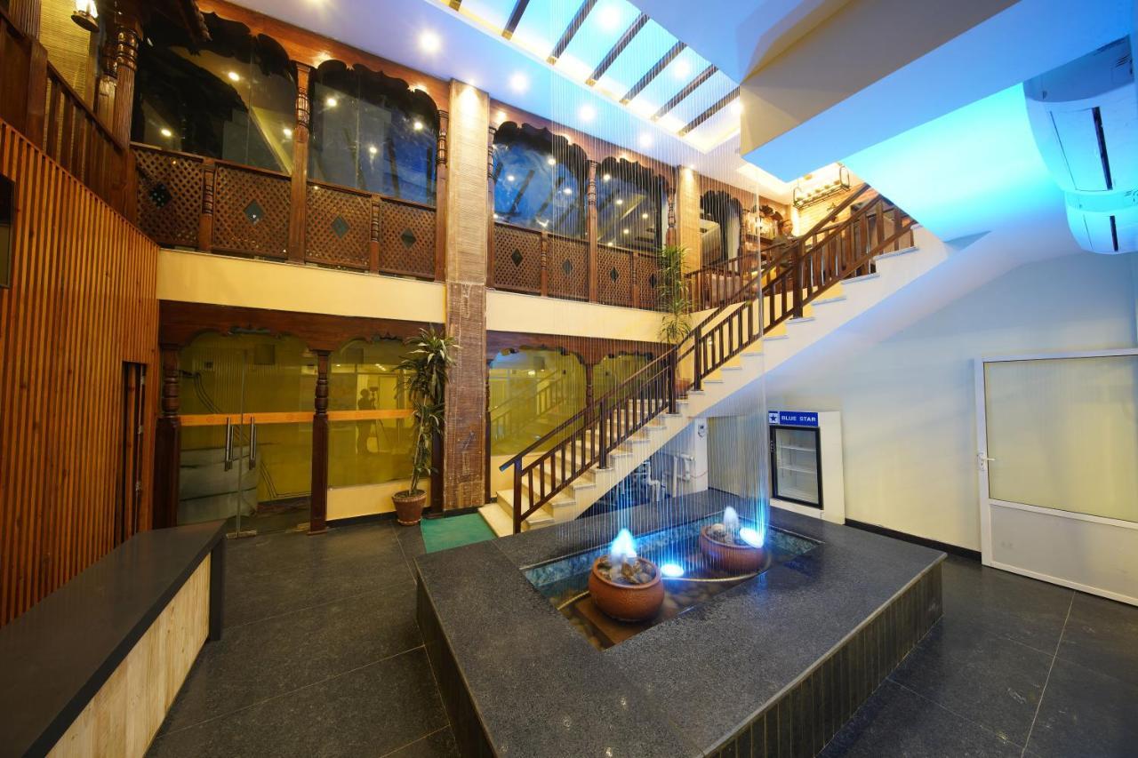 Woodapple Hotel And Spa Катманду Екстер'єр фото